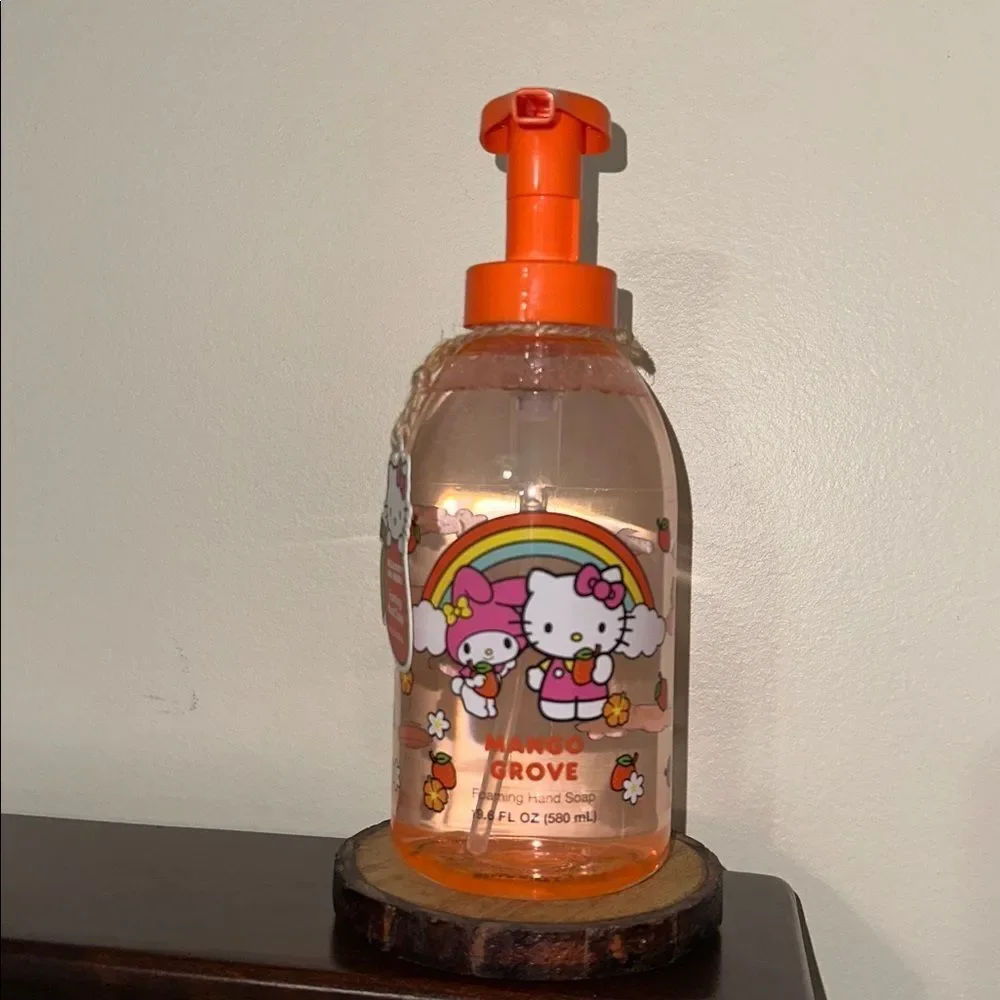 Hello Kitty Mango Grove Foaming Hand Soap